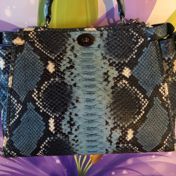 Coach Glamercy sachel/crossbody - Picture 5 of 8